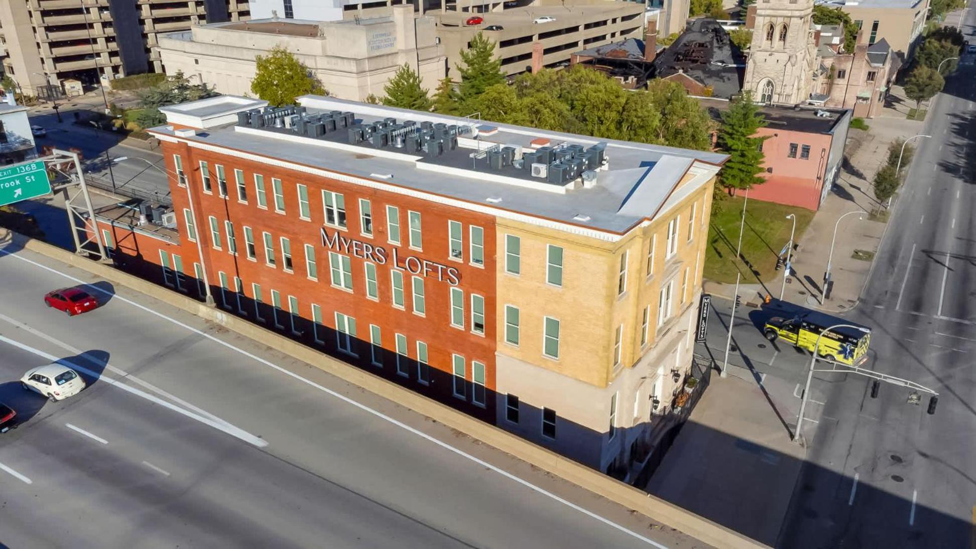 Bright And Modern In # 306